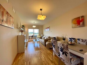 TV - A&n La Vega 10. (Torre del Mar)