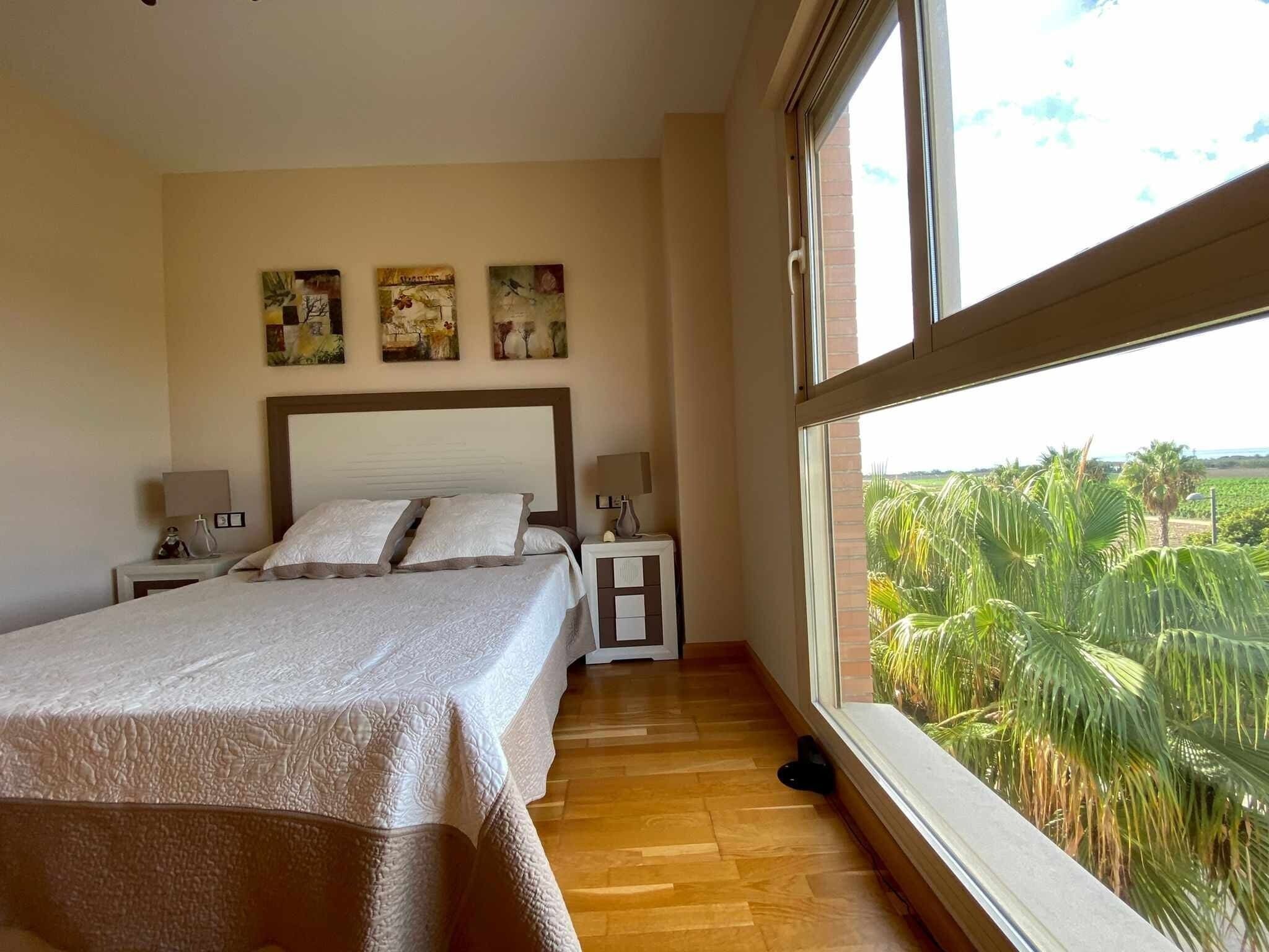 3 bedrooms, iron/ironing board, travel cot, free WiFi