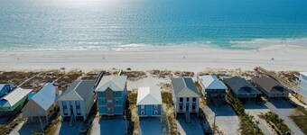 Marvel by the Sea – Beachfront | Pet Friendly | Heated Pool