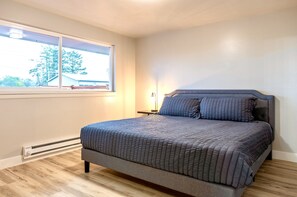 4 soverom, strykejern/-brett, wi-fi (inkludert) og sengetøy