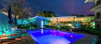 WET hotel - Adults Only