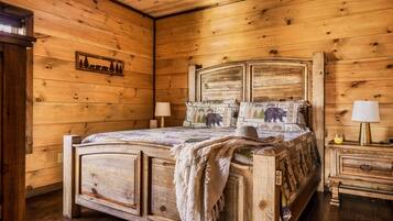 4 chambres, fer et planche à repasser, lit parapluie, Wi-Fi gratuit