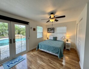 3 habitaciones, camas con efecto memoria y escritorio