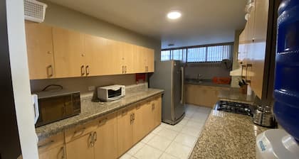 Apartment with ocean view and direct access to the beach