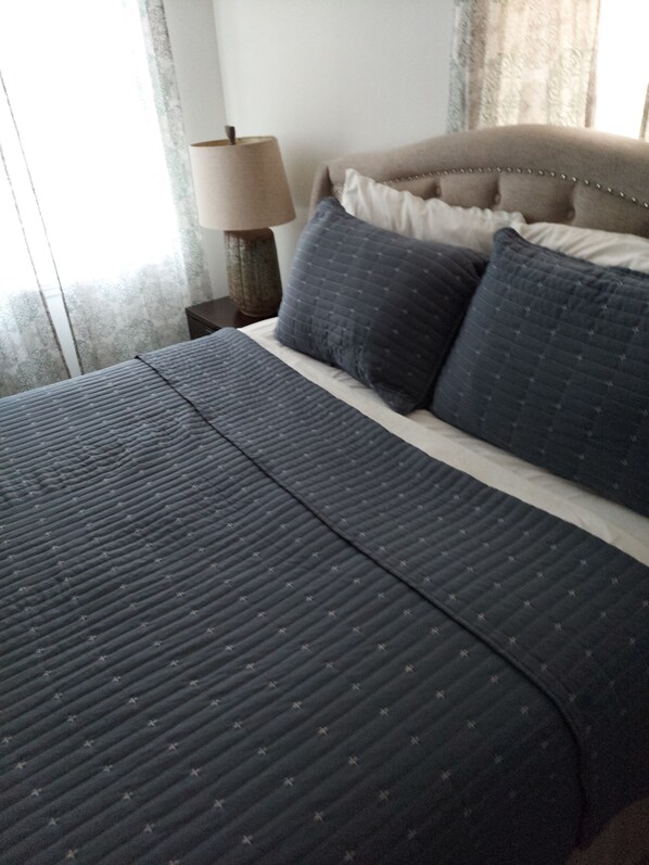 3 bedrooms, free WiFi, bed sheets