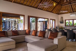 Family Villa | Living room | LCD TV - Villa Bon Bon (Canggu)