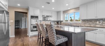 Preble Hills Oasis/Indoor Court/Hot Tub/Arcade