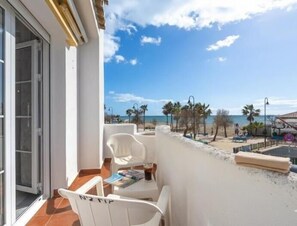 Terrace/patio - 2 Beautiful Beach Front Villa in Mijas Playa Club (La Cala de Mijas)