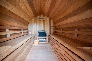 Sauna - Matagouri Cottage - Port Levy Holiday Home (Port Levy)