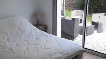 5 slaapkamers, een strijkplank/strijkijzer, gratis wifi