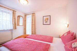 1 bedroom, free WiFi, bed sheets, wheelchair access