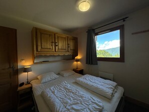 3 chambres, Wi-Fi gratuit