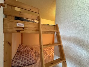 1 Schlafzimmer