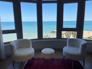 Suite Room | Roupas de cama antialérgicas, frigobar, Wi-Fi de cortesia, roupa de cama