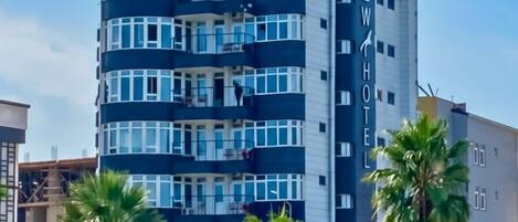 Reka bentuk bangunan