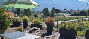 Family-friendly townhouse with 2 apartments - ideal for large families