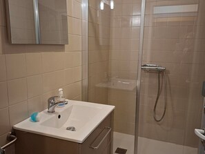 Bathroom - Family home in Morillon, sauna and garden (Morillon Village)