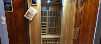 Family home in Morillon, sauna and garden