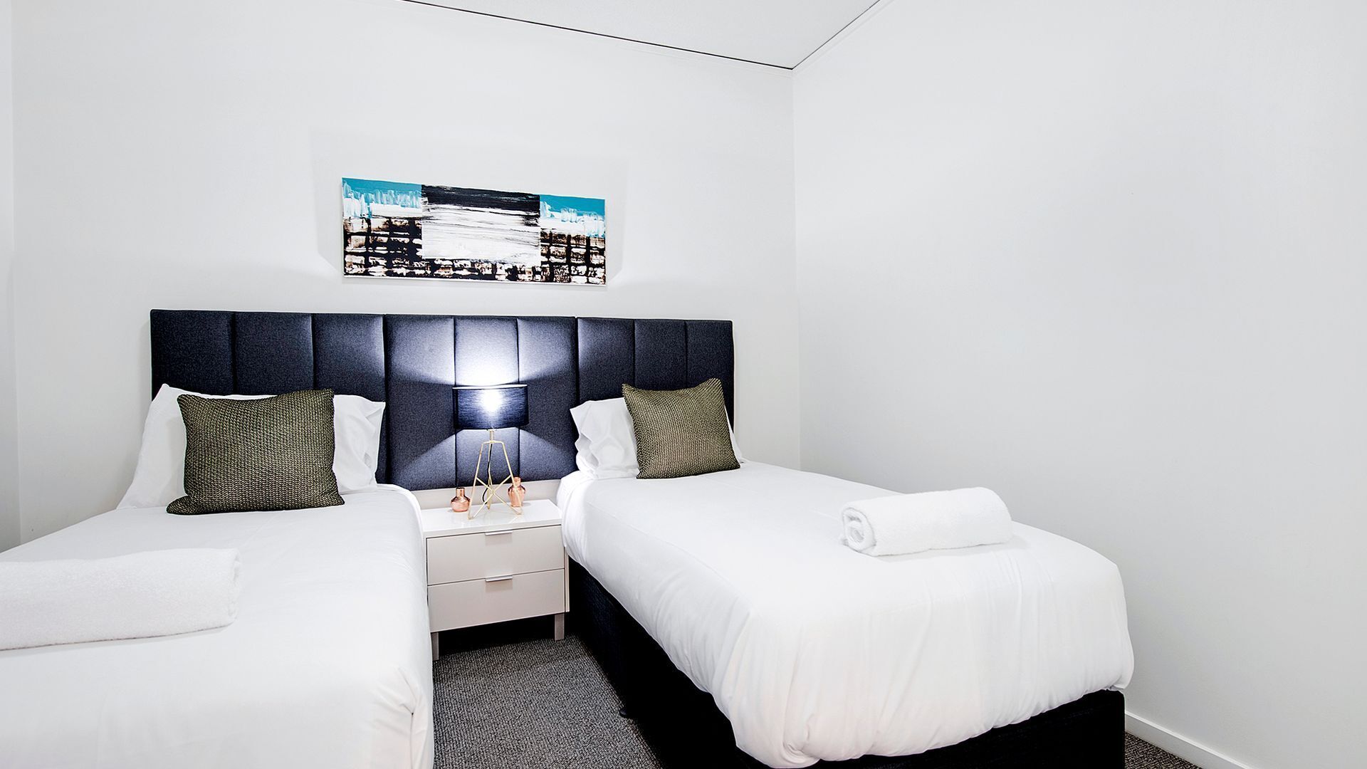 Wonderful 3 BR Apartment - Sierra Grand - CoastHM — image 8