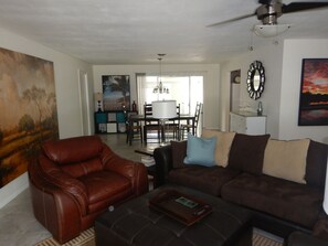 Smart TV - "This place is like Home Away From Home" (Vero Beach)