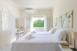 Villa | 2 bedrooms, iron/ironing board, free cribs/infant beds, free WiFi - Villa Mimoza (Corfu)