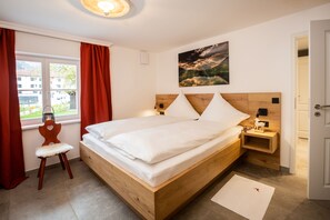 1 bedroom, in-room safe, free WiFi, bed sheets