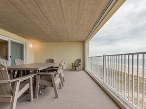 Outdoor dining - Spacious oceanfront condo for a family of 12! (Ocean City)