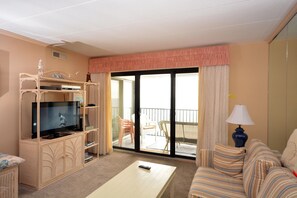 TV, DVD player