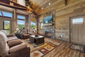 TV, fireplace, video games - Abundantly Blessed | By Colonial Properties (Sevierville)