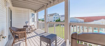 K1123 Glad Tidings Oceanside, Spacious 10 BD, Pool/Hot Tub, Pets OK