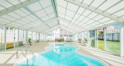 K1123 Glad Tidings - Oceanside, Spacious 10 BD, Pool, Hot Tub, Pets OK