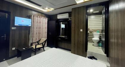Oriole Guest House