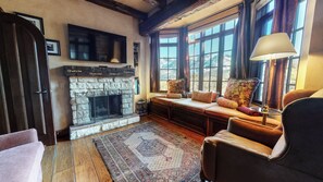 Smart TV, fireplace, offices