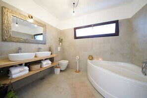 Villa, 4 Bedrooms, Private Pool, Sea View | Bathroom | Shower, free toiletries, bathrobes, slippers