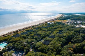 Una playa cerca