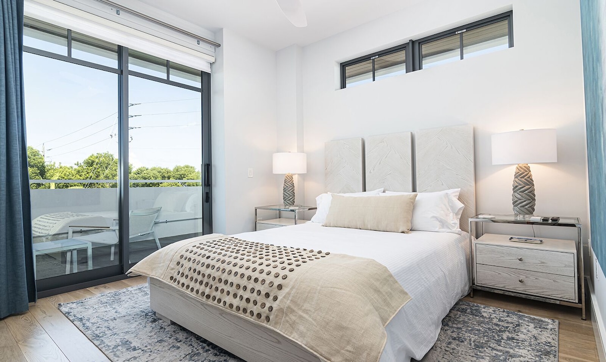 Photo 6 of SOCE FLATS 202 - Luxury Two Bedroom with Wraparound Balcony!
