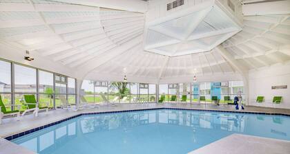 Hawthorn Extended Stay by Wyndham Wichita Airport