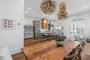 Dining - Holiday Dates Available! Steps to the Beach! Private Pool! Amazing Gulf Views! (Panama City Beach)