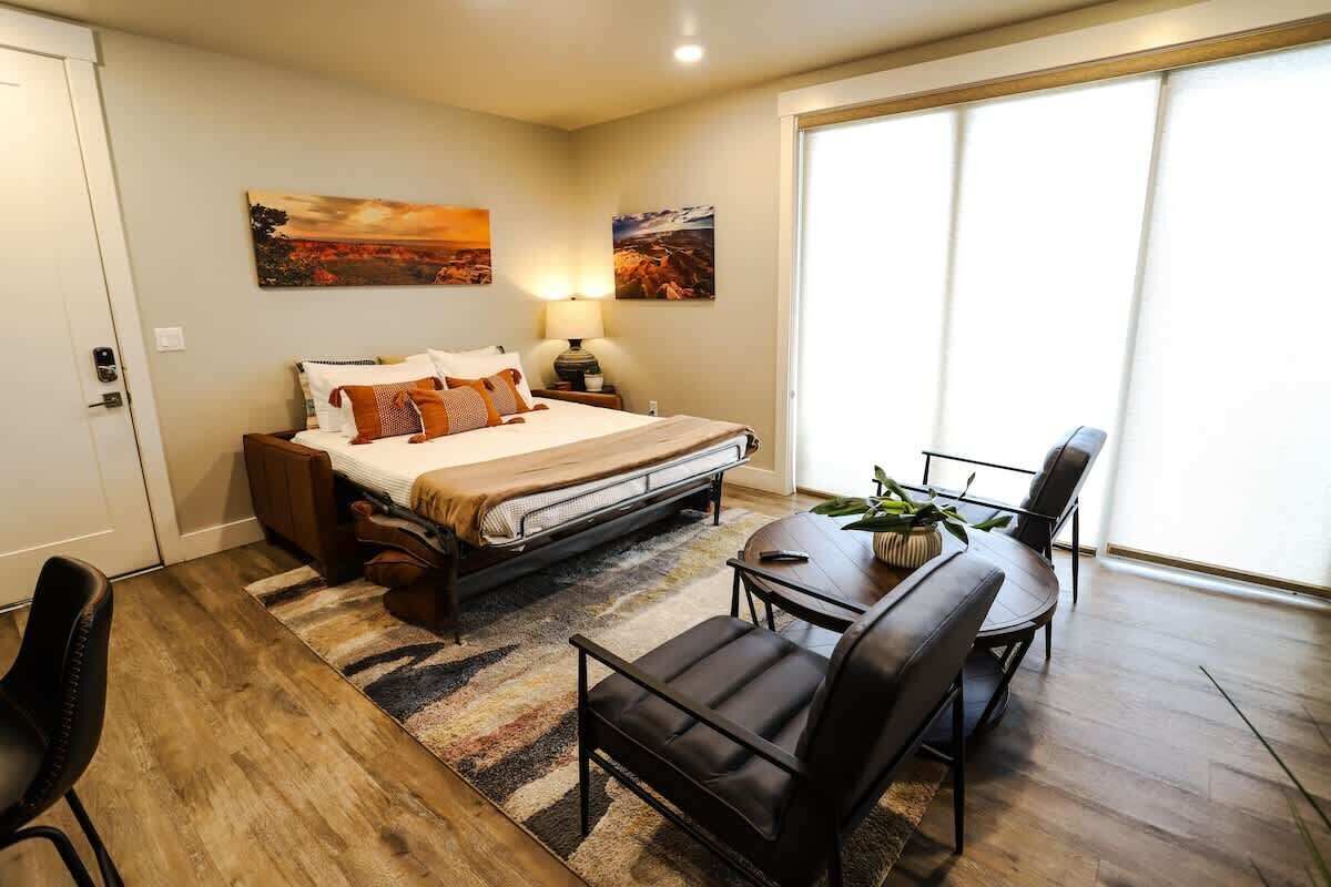 3 chambres, bureau, fer et planche à repasser, Wi-Fi gratuit