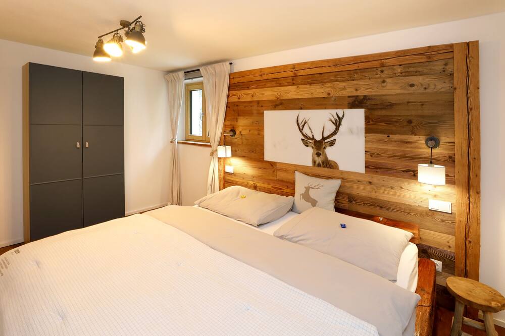 Chalet vacation apartment in Chalet Waldhäusl in Heiligenblut am Großglockner