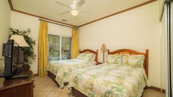 2 habitaciones, tabla de planchar con plancha, internet y ropa de cama