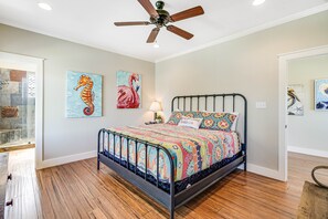 4 Schlafzimmer, Bügeleisen/Bügelbrett, kostenloses WLAN, Bettwäsche