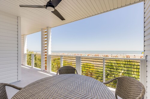 Stay @ Mermaid Cove - Opal