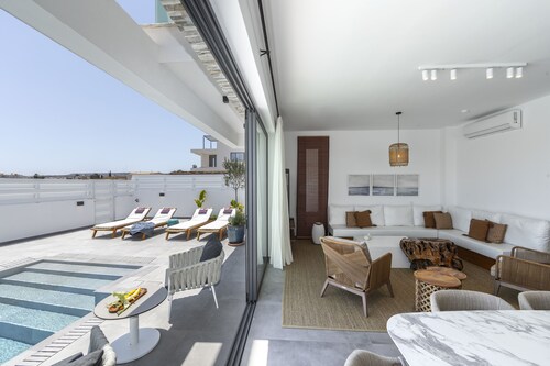 Chris Le Mare Gold Luxury Villa By Louis Hotels