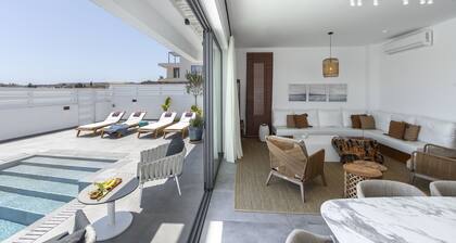 Chris Le Mare Gold Luxury Villa By Louis Hotels