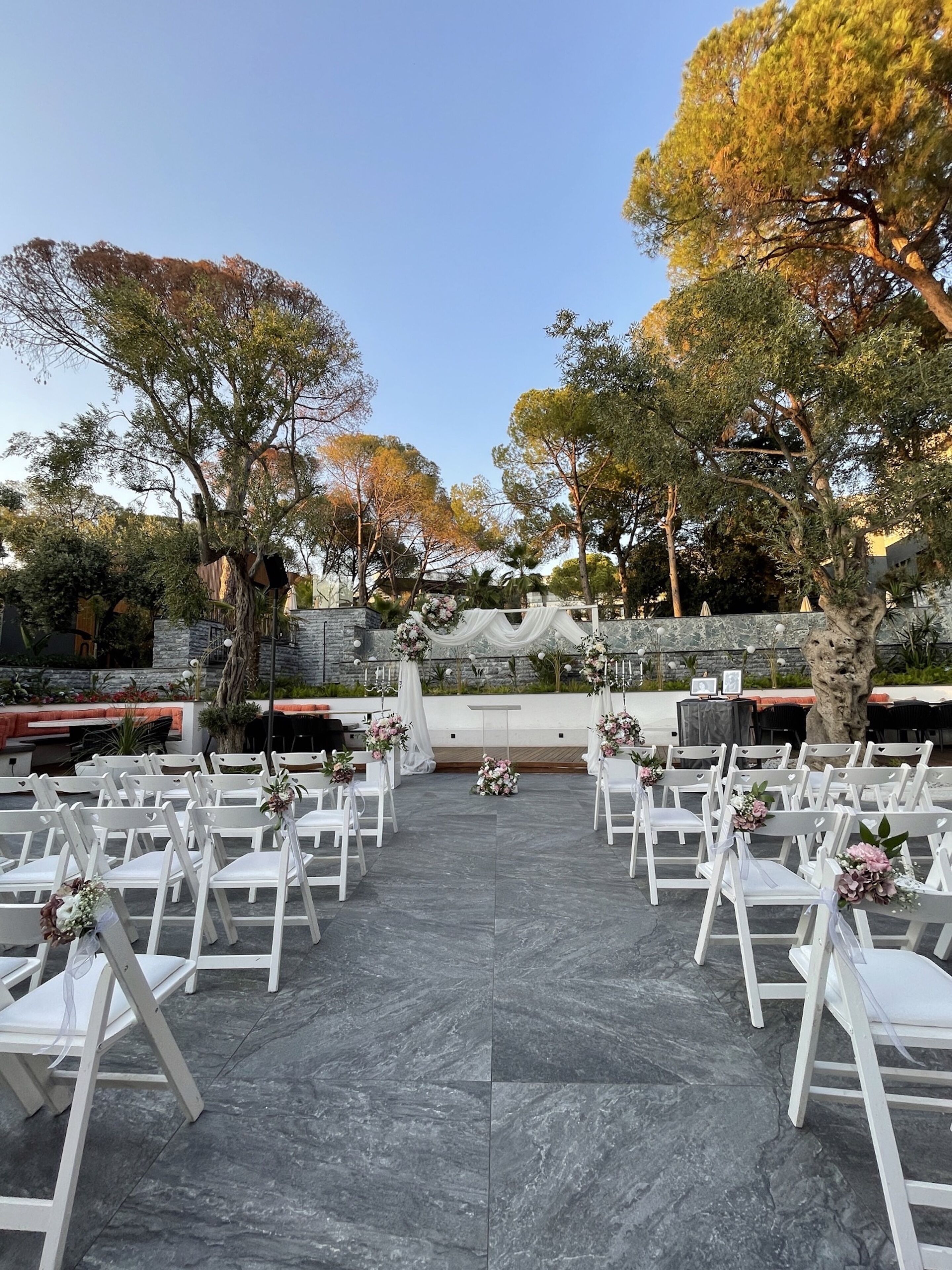 Photo - Unique Life Style Hotel