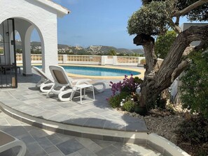 Outdoor pool - Stunning villa with private pool and seaview (Moraira)