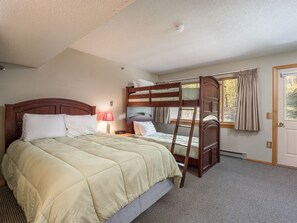 1 bedroom, WiFi, bed sheets - Sunrise A-104 | 1 Bed, 1 Bath (Newry)