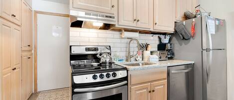 Fridge, microwave, oven, dishwasher