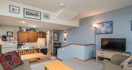 Sunrise A-110  | 1 Bed, 1 Bath